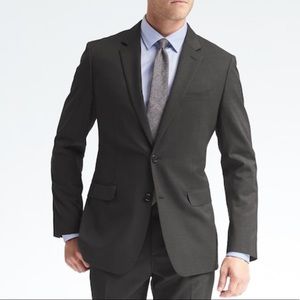 NWT BANANA REPUBLIC DARK GRAY BLAZER SUIT JACKET